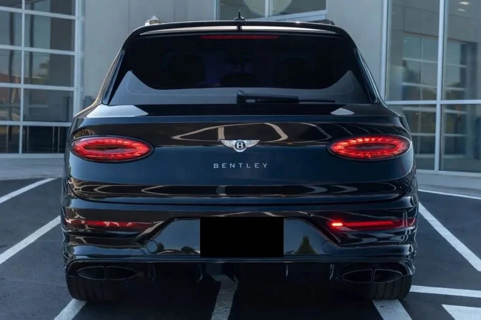 2022 Bentley Bentayga - Image 4 of 16
