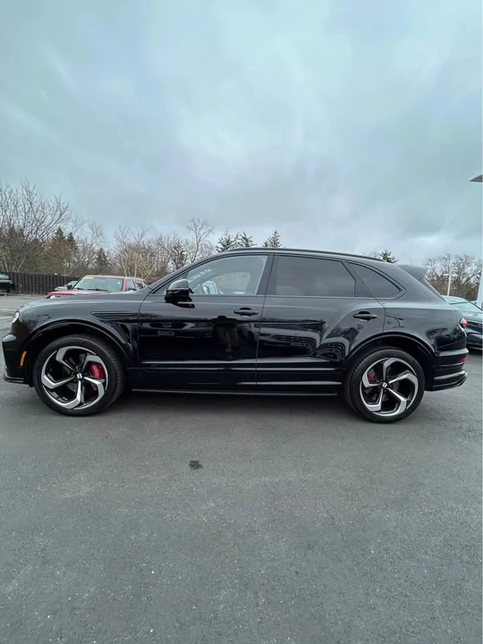 2022 Bentley Bentayga - Image 6 of 19
