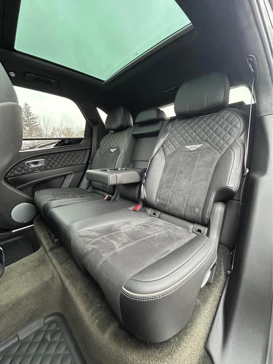 2022 Bentley Bentayga - Image 10 of 19