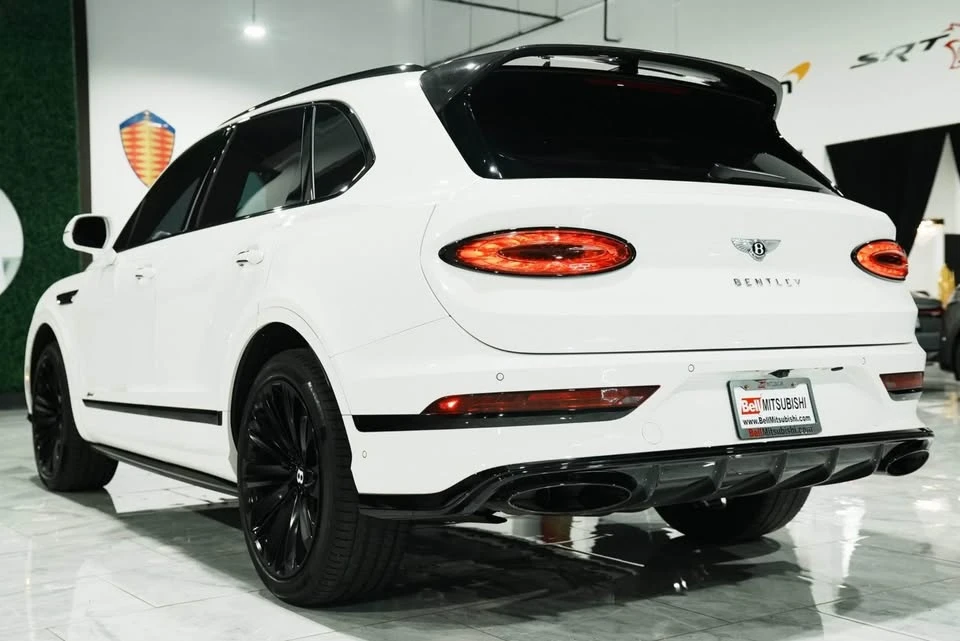 2022 Bentley Bentayga Speed - Image 4 of 10