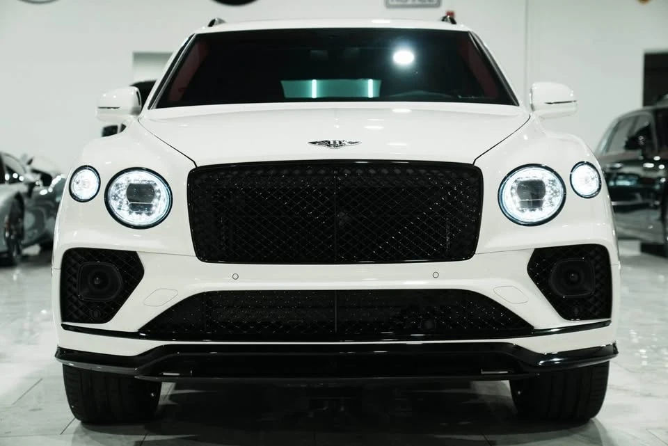 2022 Bentley Bentayga Speed - Image 3 of 10