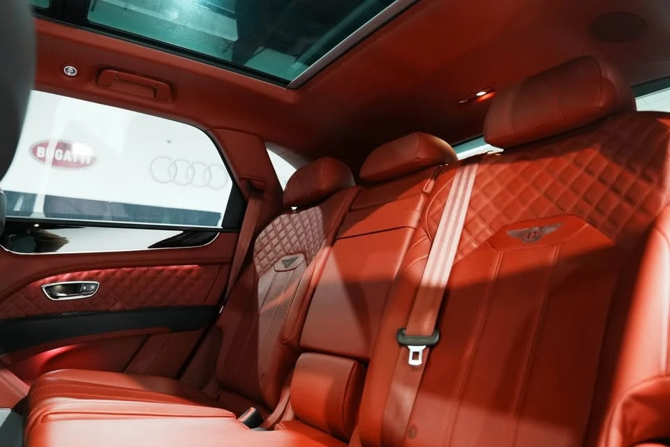 2022 Bentley Bentayga Speed - Image 8 of 10