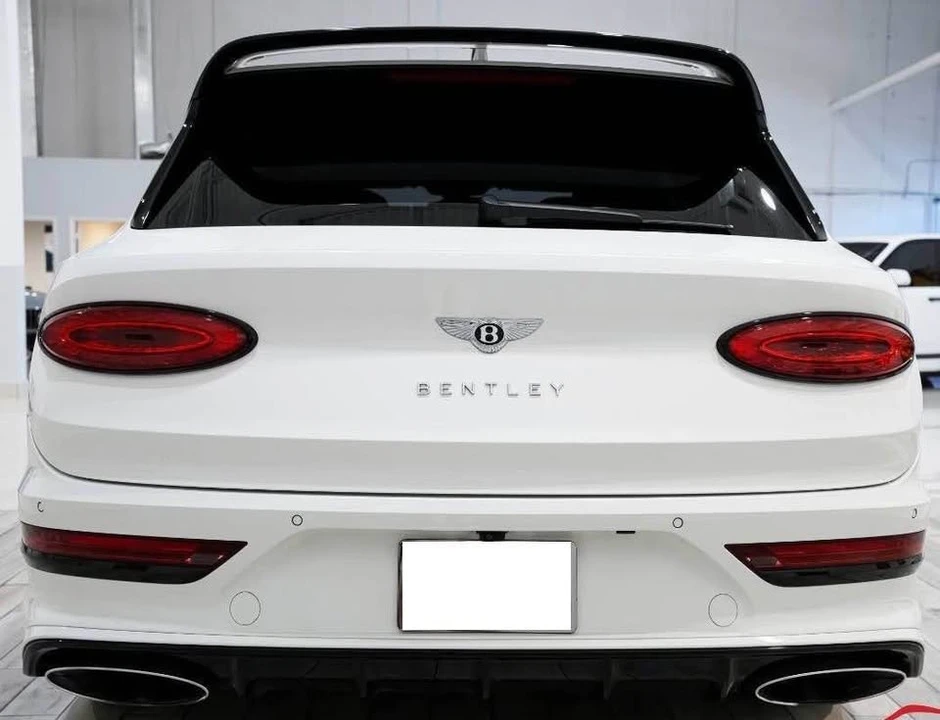 2022 Bentley Bentayga Speed - Image 3 of 16