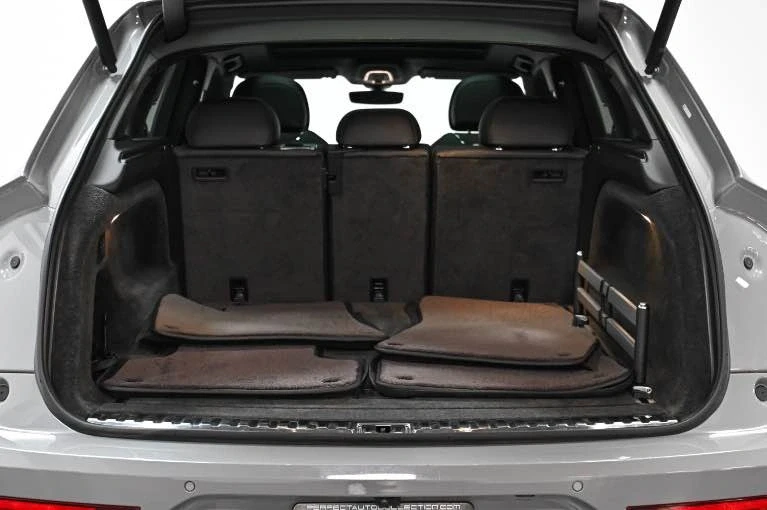 2022 Bentley Bentayga Speed - Image 18 of 19