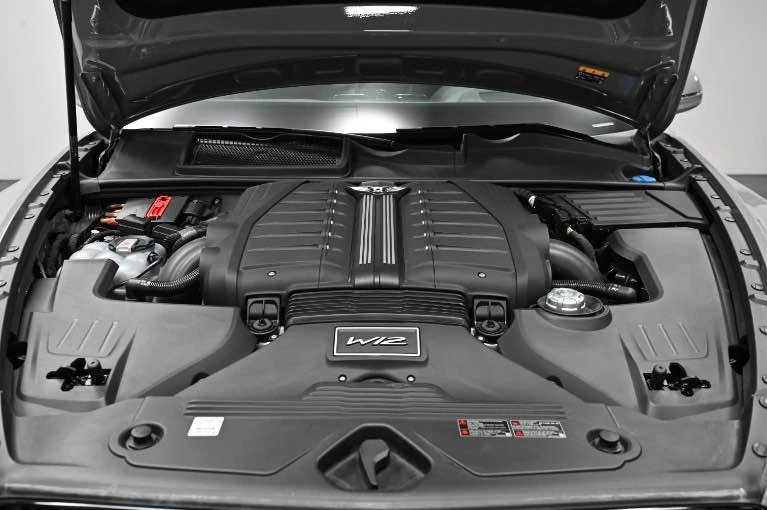 2022 Bentley Bentayga Speed - Image 17 of 19