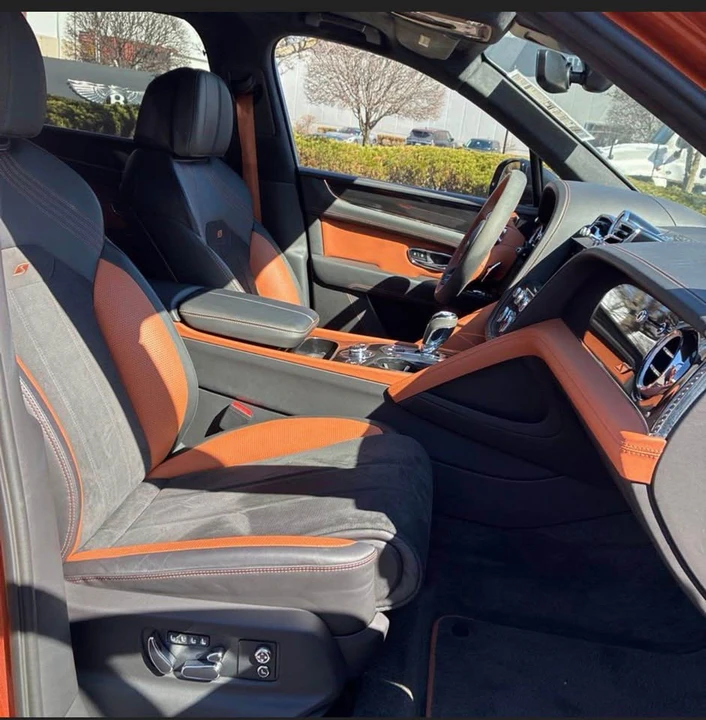 2022 Bentley Bentayga - Image 6 of 9