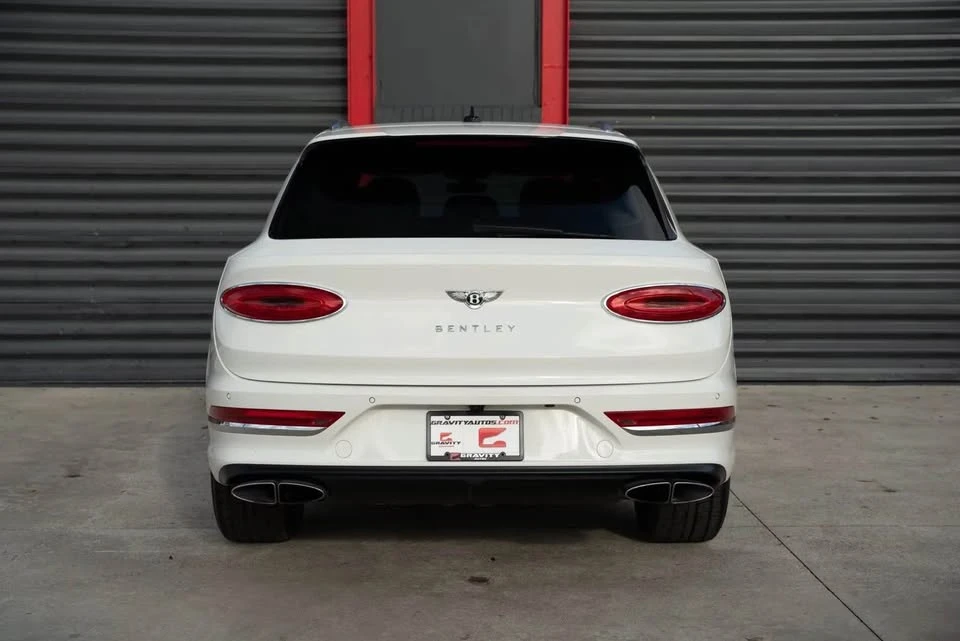 2022 Bentley Bentayga - Image 4 of 13