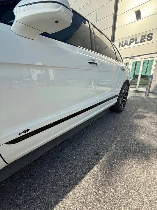 2022 Bentley Bentayga - Image 11 of 20