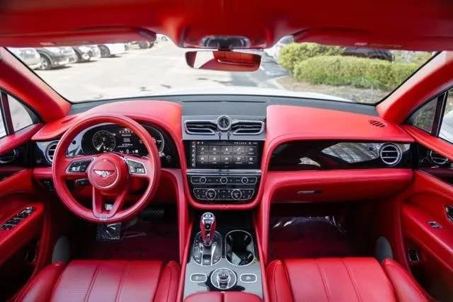 2022 Bentley Bentayga - Image 9 of 20