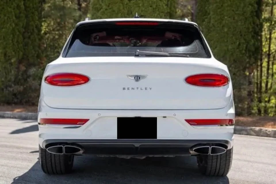 2022 Bentley Bentayga - Image 6 of 20