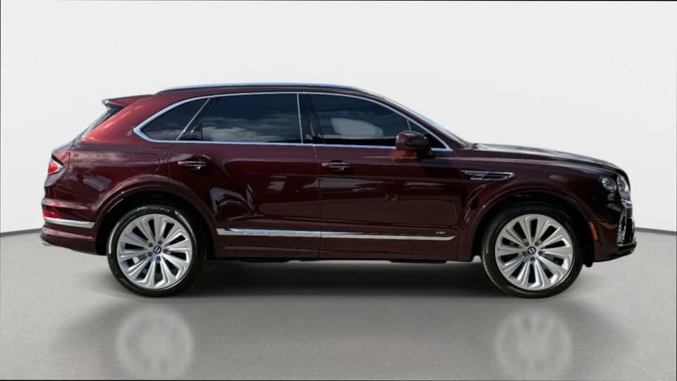 2022 Bentley Bentayga - Image 2 of 12