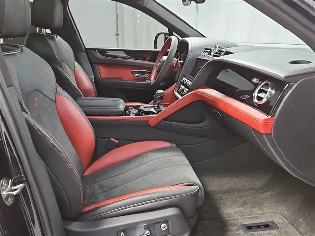 2022 Bentley Bentayga - Image 9 of 19