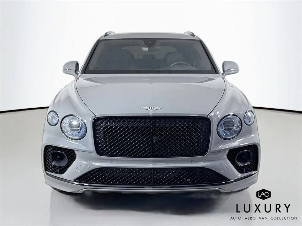 2022 Bentley Bentayga - Image 8 of 19