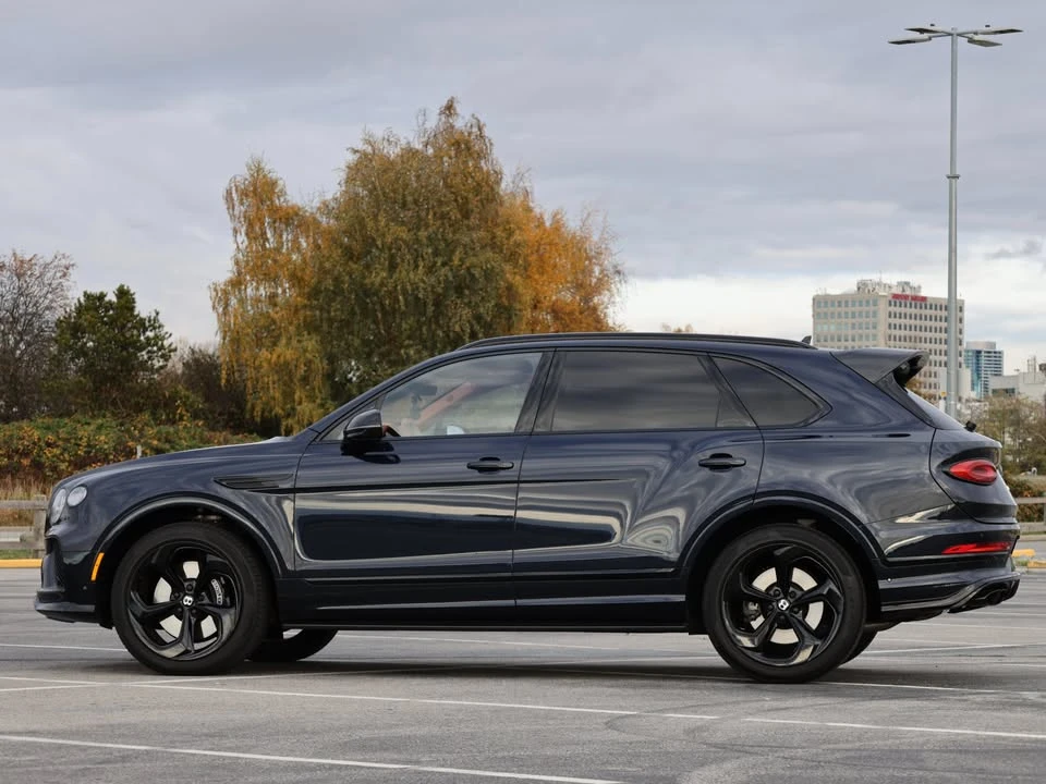2022 Bentley Bentayga - Image 4 of 16