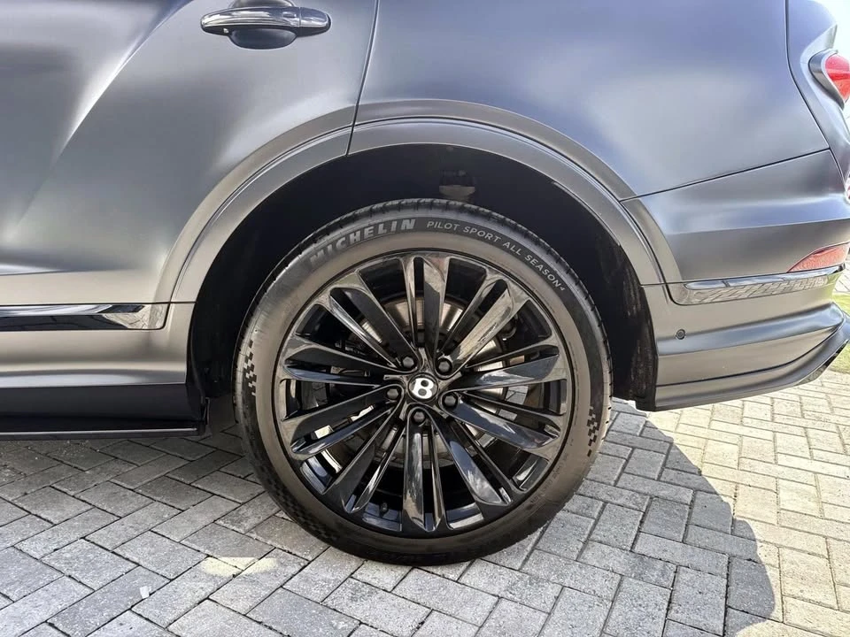 2022 Bentley Bentayga Speed - Image 7 of 20