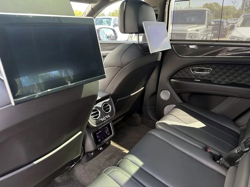 2022 Bentley Bentayga Speed - Image 15 of 20