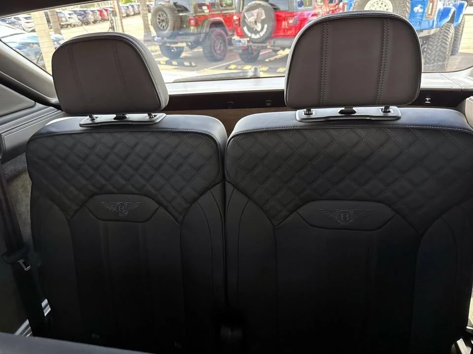 2022 Bentley Bentayga Speed - Image 18 of 20