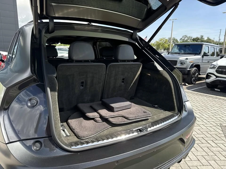 2022 Bentley Bentayga Speed - Image 20 of 20