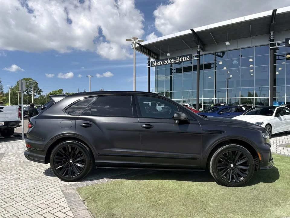 2022 Bentley Bentayga Speed - Image 3 of 20