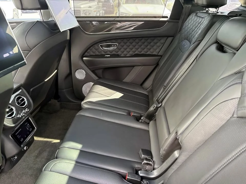 2022 Bentley Bentayga Speed - Image 16 of 20