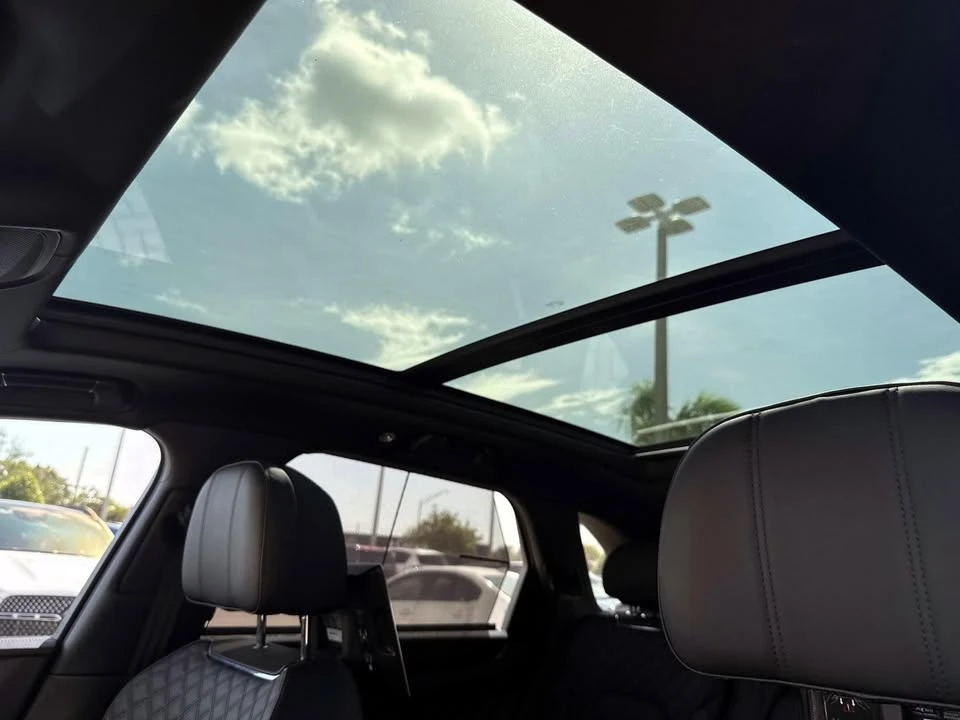 2022 Bentley Bentayga Speed - Image 14 of 20