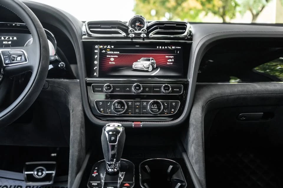2022 Bentley Bentayga Speed - Image 12 of 19