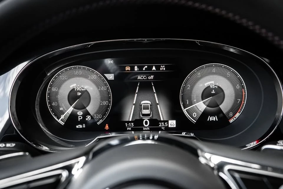 2022 Bentley Bentayga Speed - Image 7 of 19
