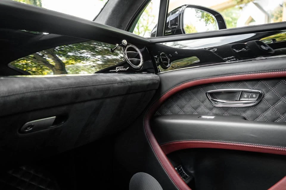 2022 Bentley Bentayga Speed - Image 13 of 19