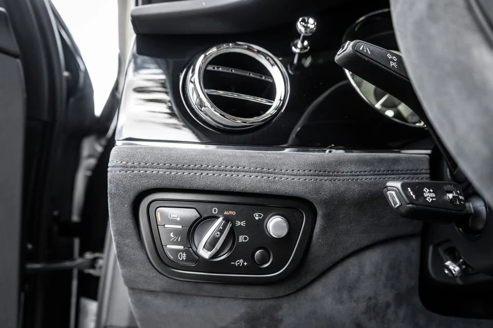 2022 Bentley Bentayga Speed - Image 8 of 16