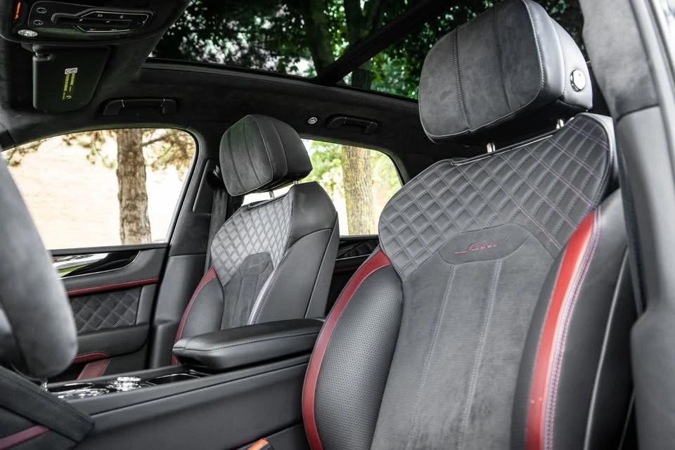 2022 Bentley Bentayga Speed - Image 13 of 16