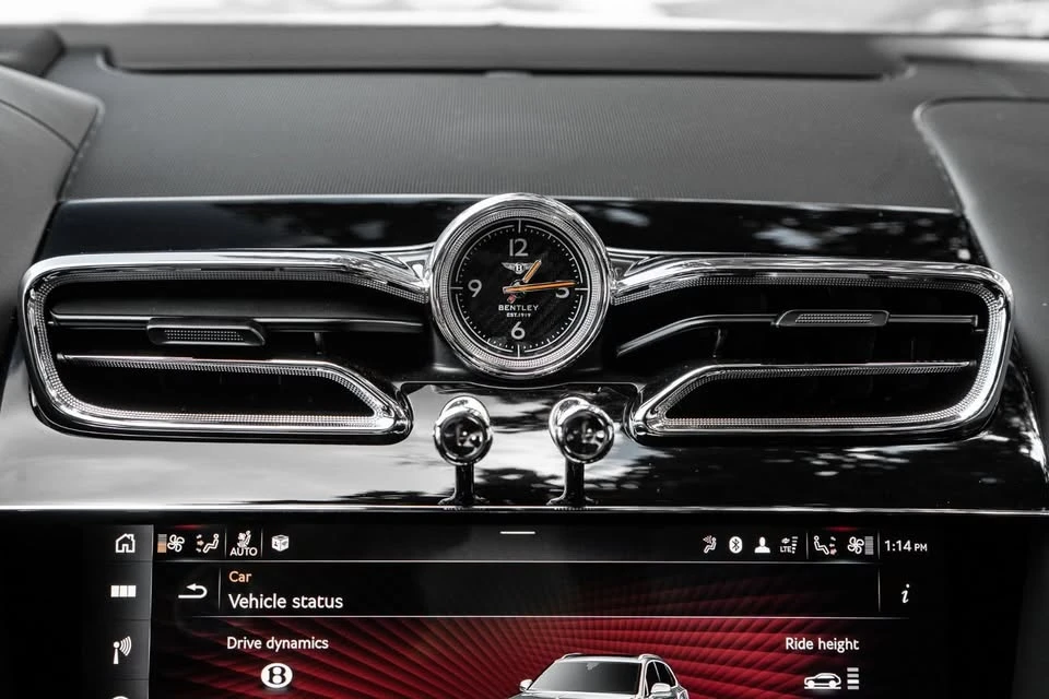 2022 Bentley Bentayga Speed - Image 16 of 18