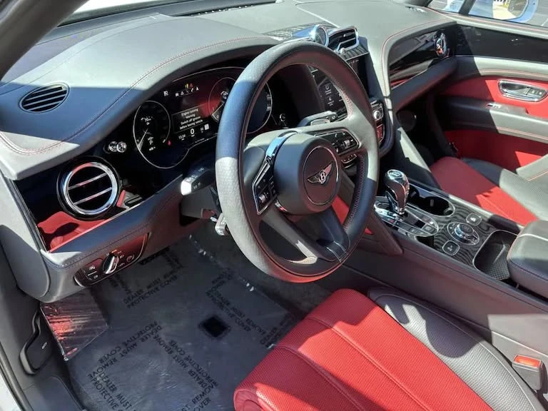2022 Bentley Bentayga - Image 8 of 14