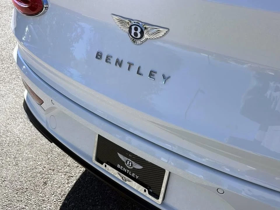 2022 Bentley Bentayga - Image 6 of 14