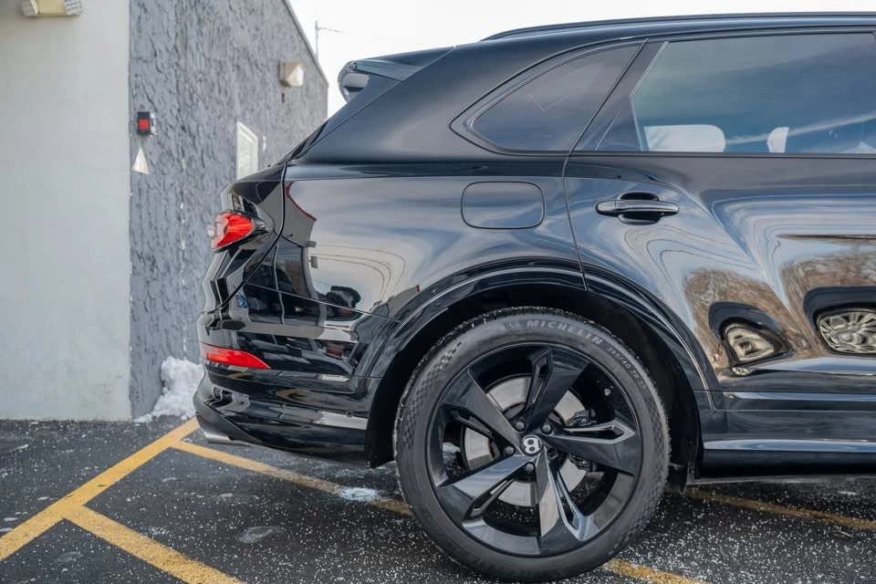 2022 Bentley Bentayga - Image 6 of 20