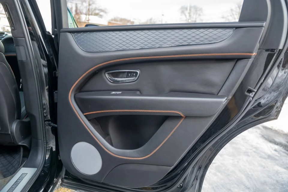 2022 Bentley Bentayga - Image 13 of 20