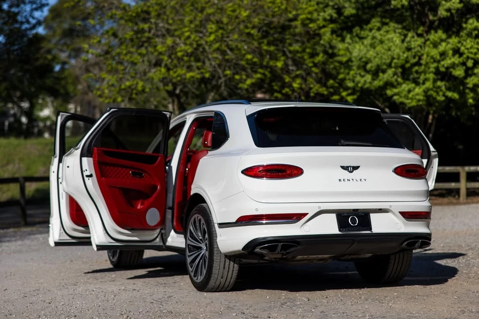2022 Bentley Bentayga - Image 5 of 20