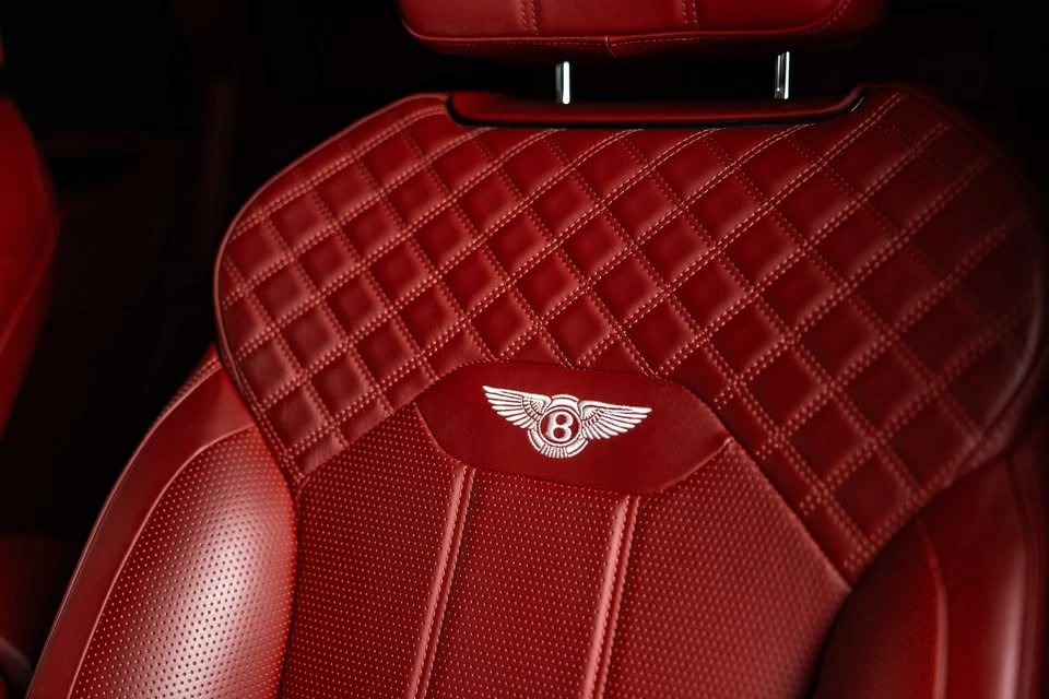 2022 Bentley Bentayga - Image 7 of 20