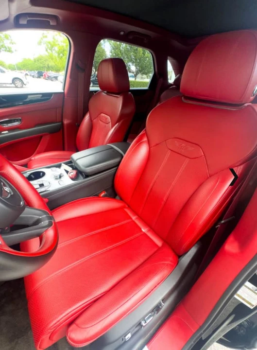 2022 Bentley Bentayga - Image 5 of 12