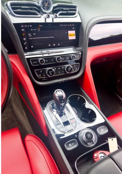 2022 Bentley Bentayga - Image 10 of 12