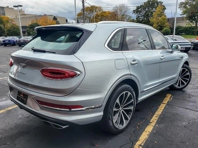2022 Bentley Bentayga - Image 7 of 20