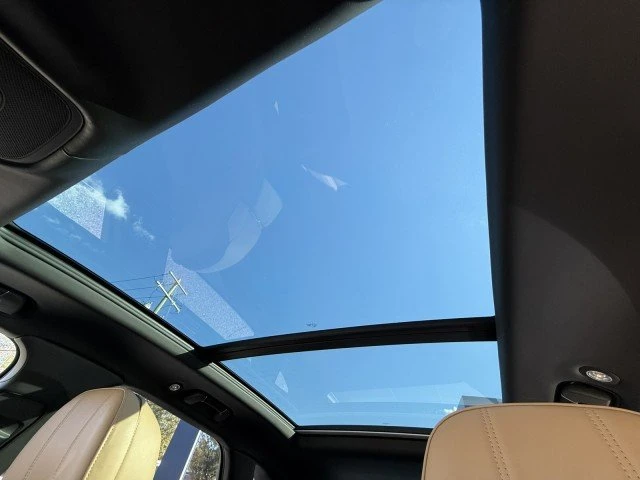 2022 Bentley Bentayga - Image 9 of 12