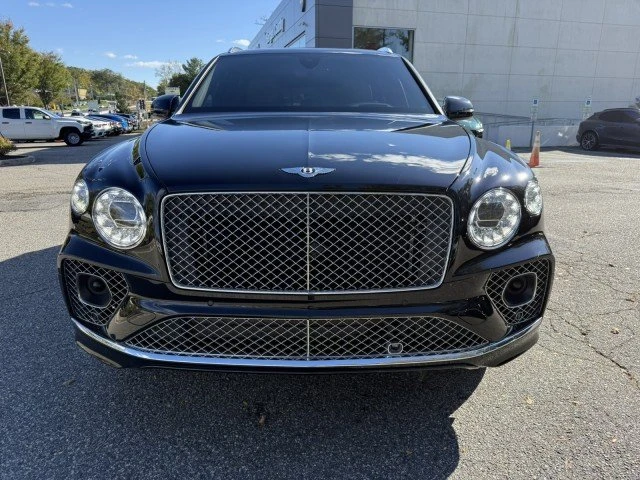 2022 Bentley Bentayga - Image 2 of 12