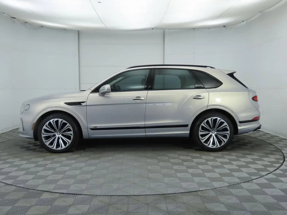 2022 Bentley Bentayga - Image 5 of 15