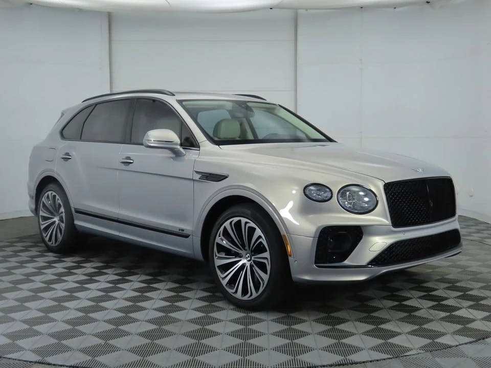 2022 Bentley Bentayga - Image 2 of 19