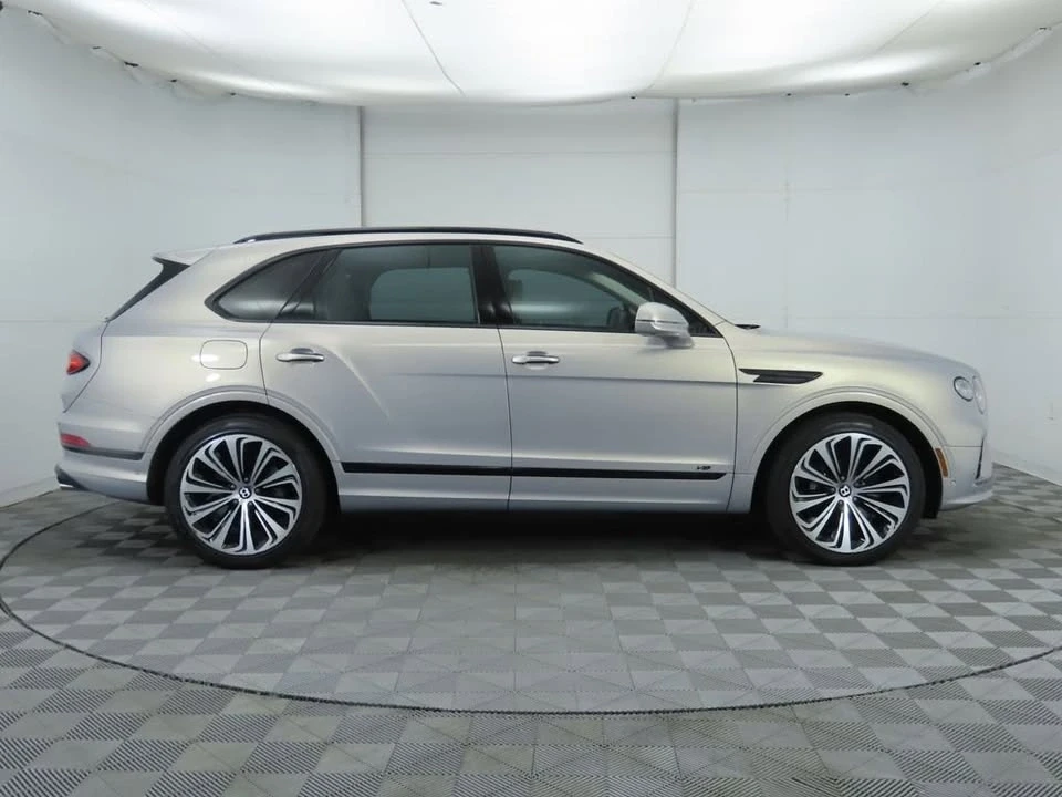 2022 Bentley Bentayga - Image 3 of 19