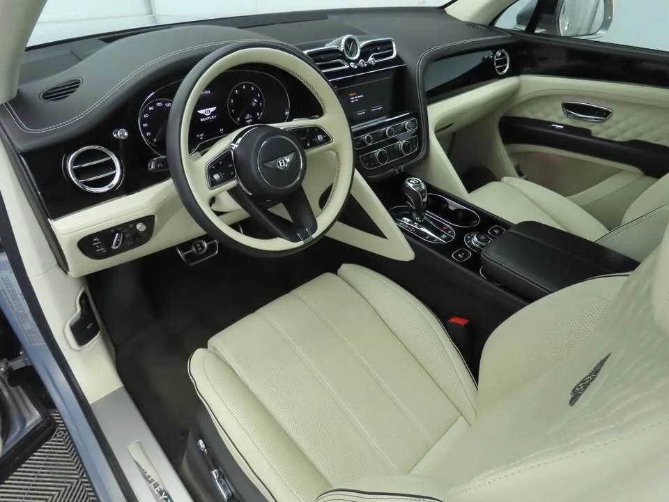 2022 Bentley Bentayga - Image 6 of 15