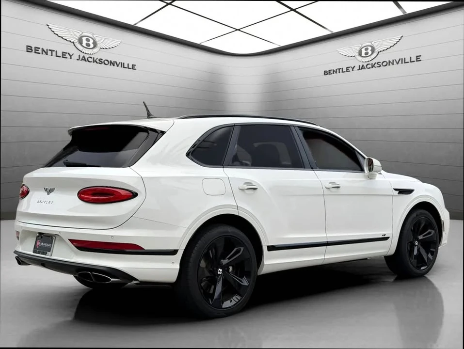 2022 Bentley Bentayga - Image 12 of 20