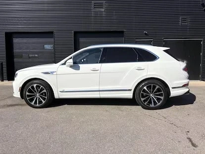 2022 Bentley Bentayga - Image 5 of 17