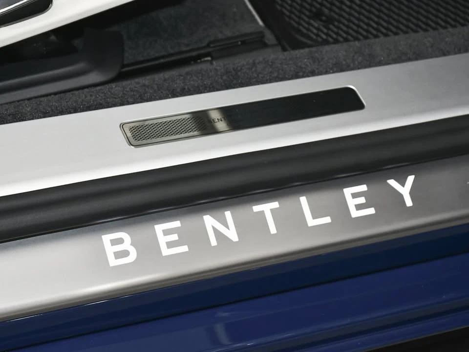2022 Bentley Continental GT 3rd Gen - Image 11 of 16