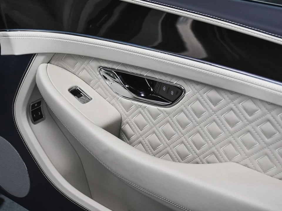 2022 Bentley Continental GT 3rd Gen - Image 13 of 16
